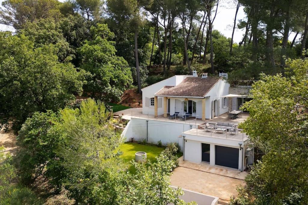 Villa La Pinede Aix-en-Provence Exterior photo